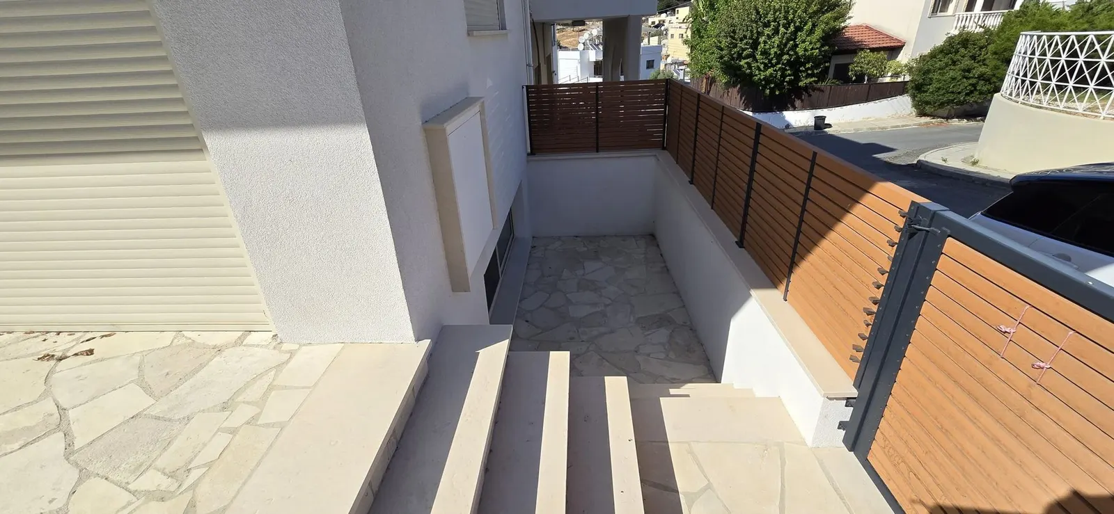 Beautiful 3-Bedroom House in Germasogeia – Exterior